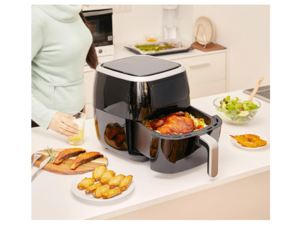 Basics 6 litre Air Fryer with Digital Touchscreen and 8 Cooking Presets, Black - Image 3
